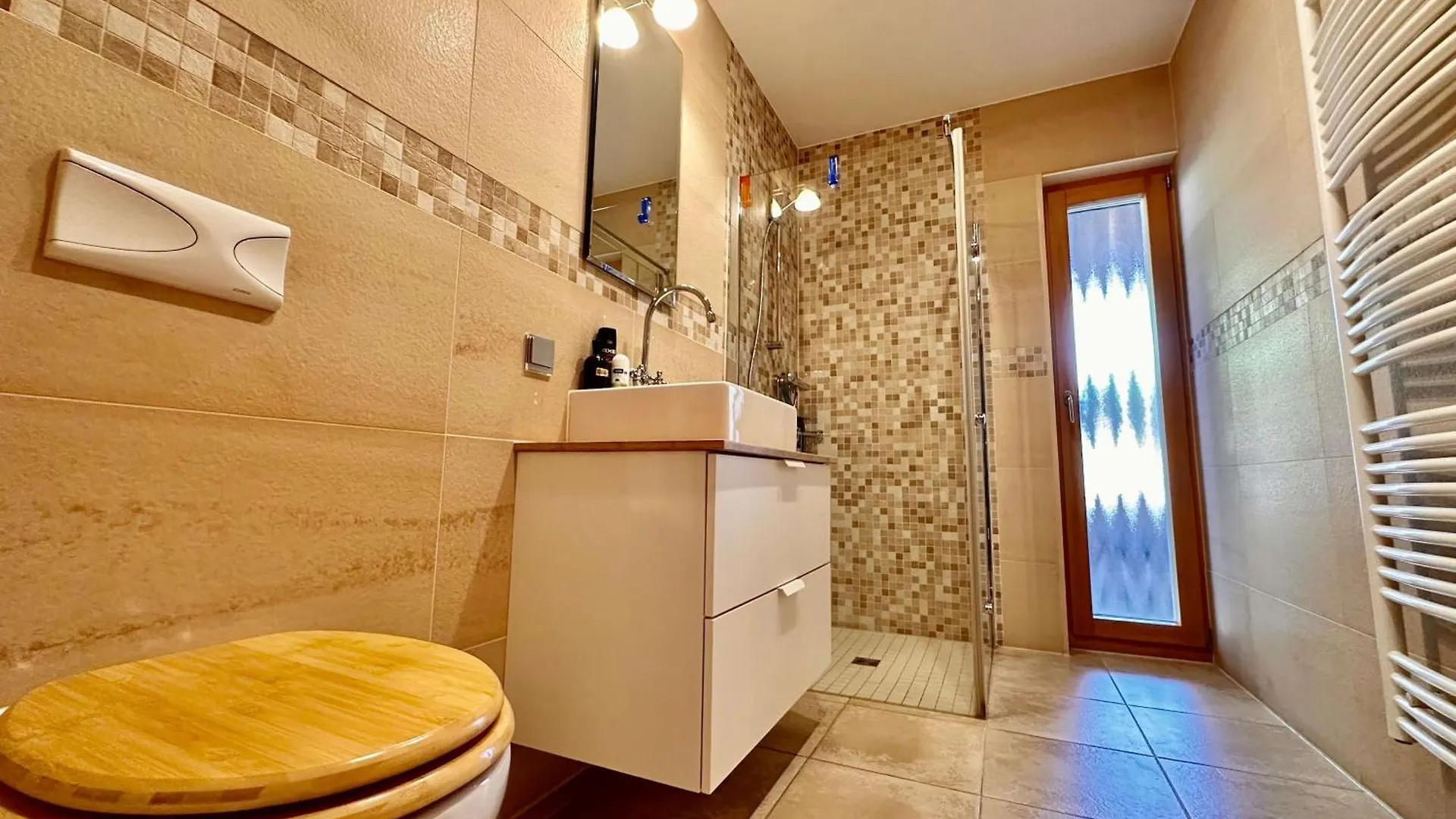 Sparrow Villa In Residential Area By Hlclub Agency Vilanova i la Geltru